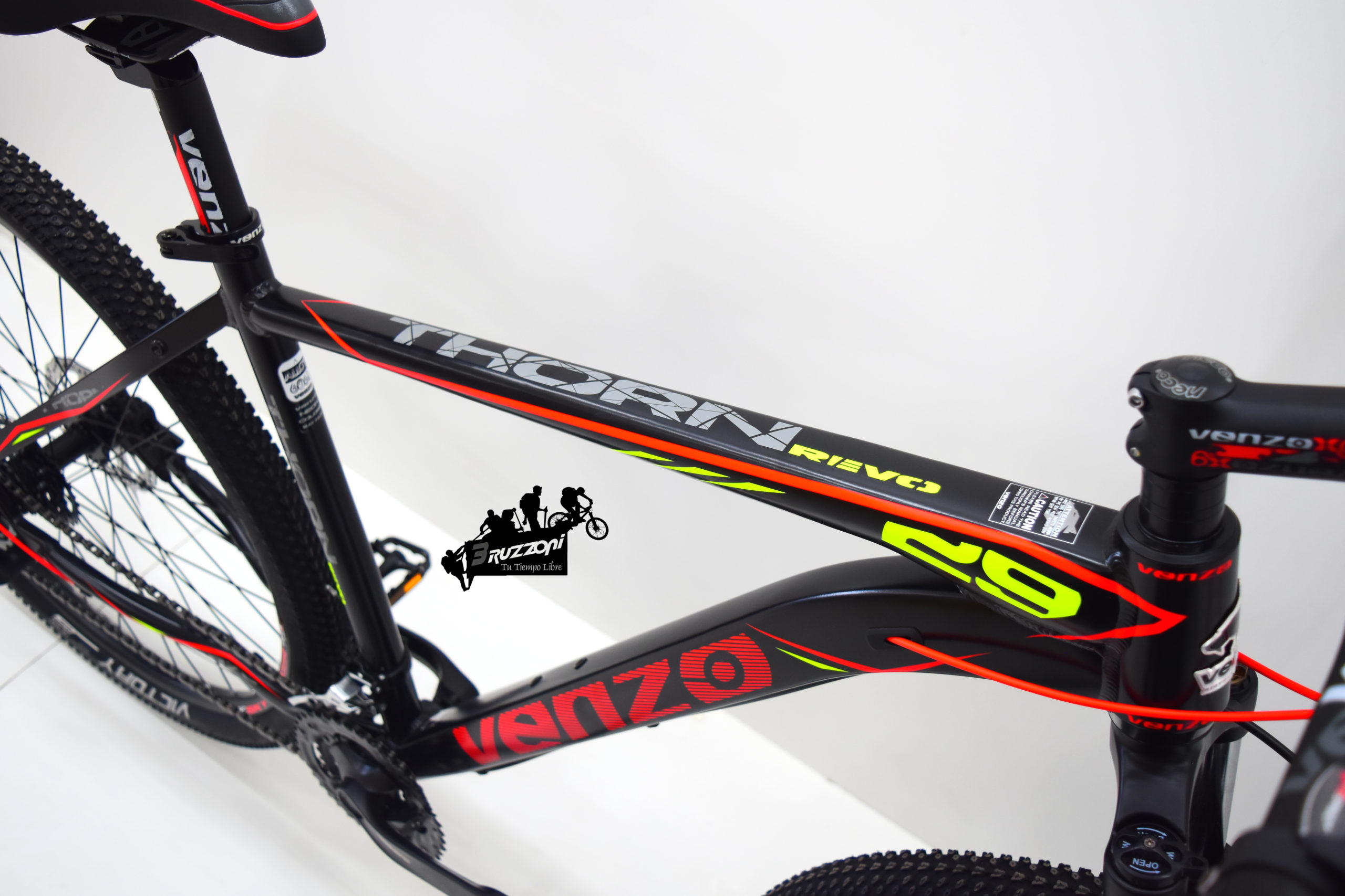 Bicicleta Venzo Thorn Revo Rodado 29 24 Vel Discos Hidráulicos - Imagen 2